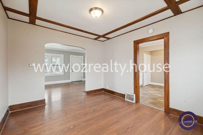 Foto del edificio - 4218 Parrakeet Ave