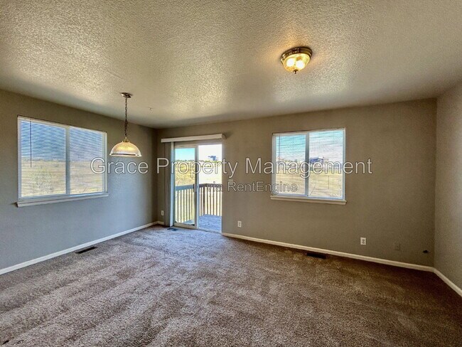 Foto del edificio - 424 W 91st Cir