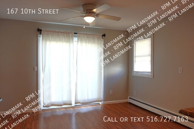 Building Photo - 167 10th St