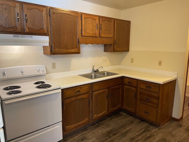 Foto del edificio - Douglas Creek Apartments LLC