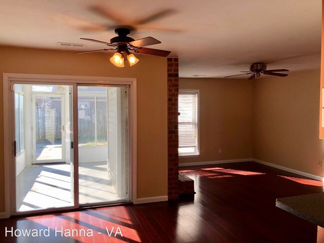 Building Photo - 3 br, 2 bath House - 3529 Faraday Lane