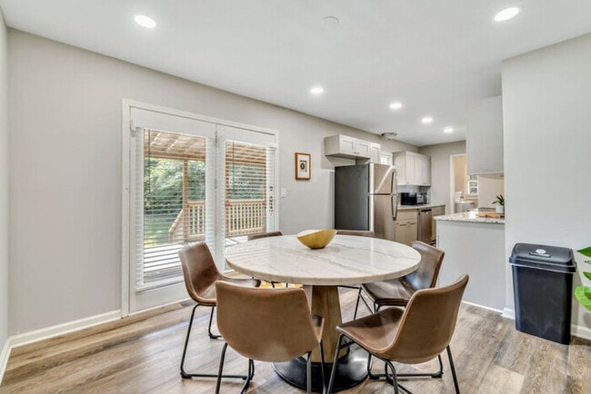 Building Photo - Sanders Way - Morrow - 3BR - Pet Friendly ...