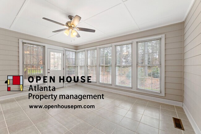 Foto del edificio - 11180 Bentley Chase Dr, Johns Creek