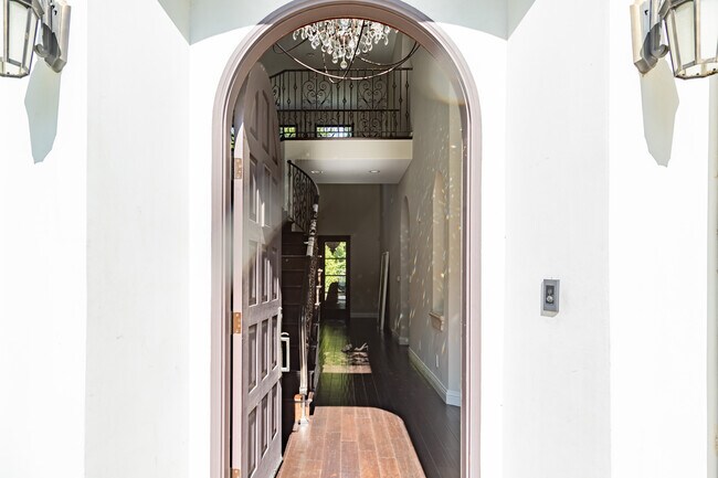 Foto del edificio - 4121 Madelia Ave