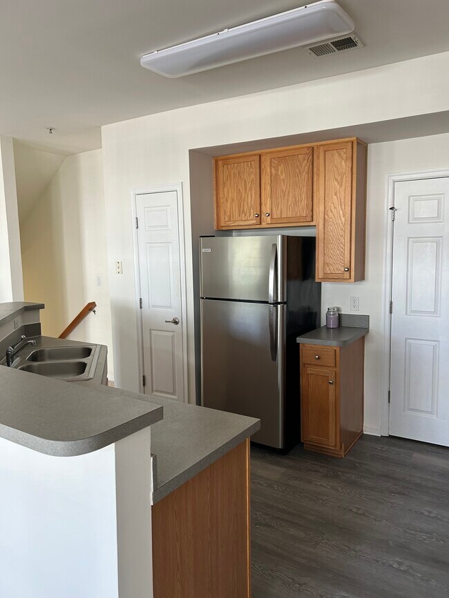 Foto del edificio - 6816 Sabbarton Pl