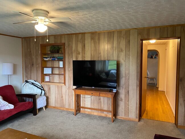 Foto del edificio - 1104 Progress St NW