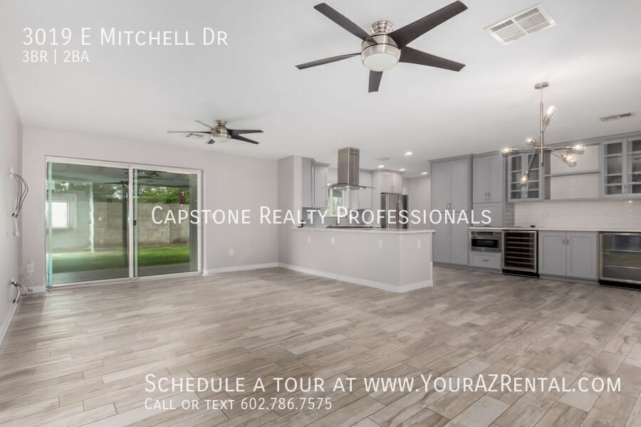 Photo - 3019 E Mitchell Dr-