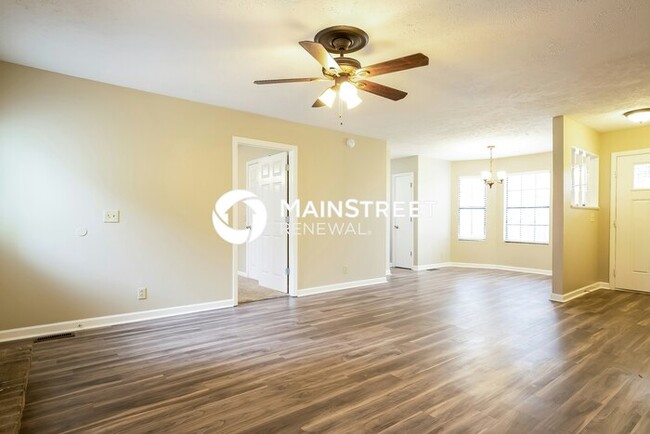 Foto del edificio - 785 Summer Hill Ln