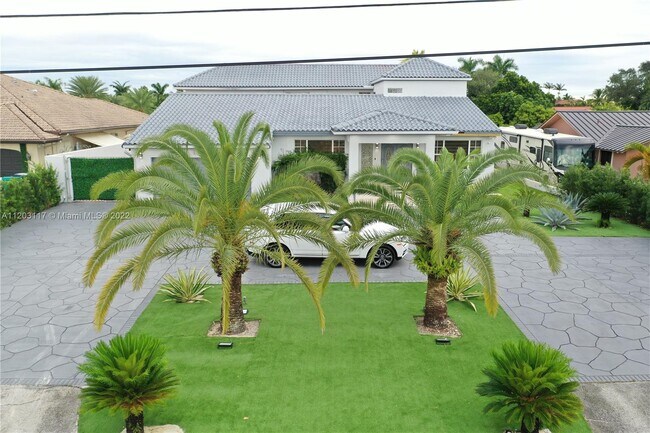 Foto del edificio - 13815 SW 38th St
