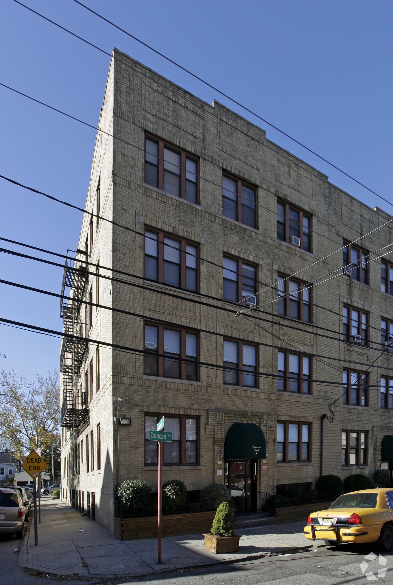 Duncan Court Condominiums