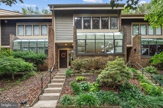 Building Photo - 11019 Thrush Ridge Rd