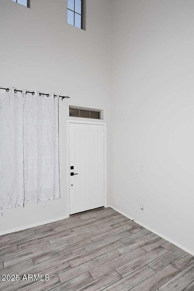 Building Photo - 18443 W Paseo Way