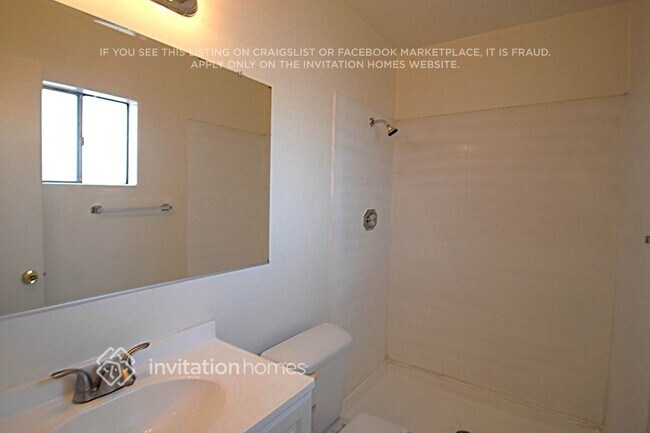Foto del edificio - 6207 W Britton Ave