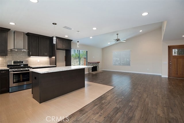 Building Photo - 602 Carnation Dr