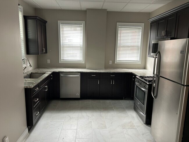 Foto del edificio - 4054 Howley St