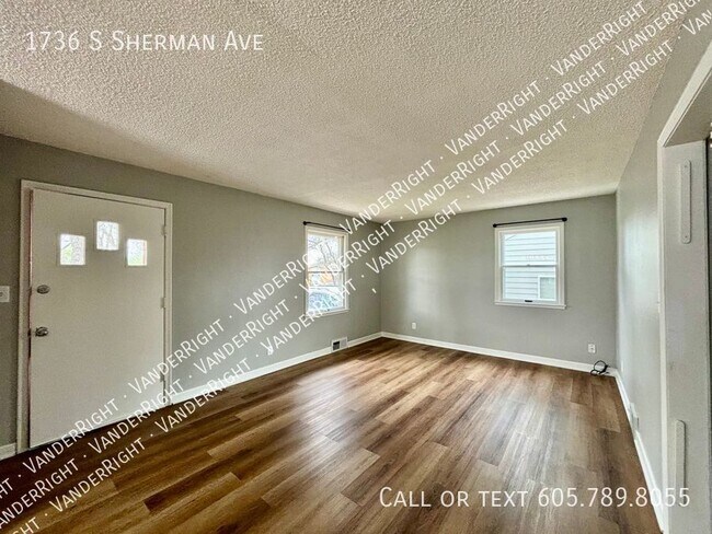 Building Photo - 1736 S Sherman Ave