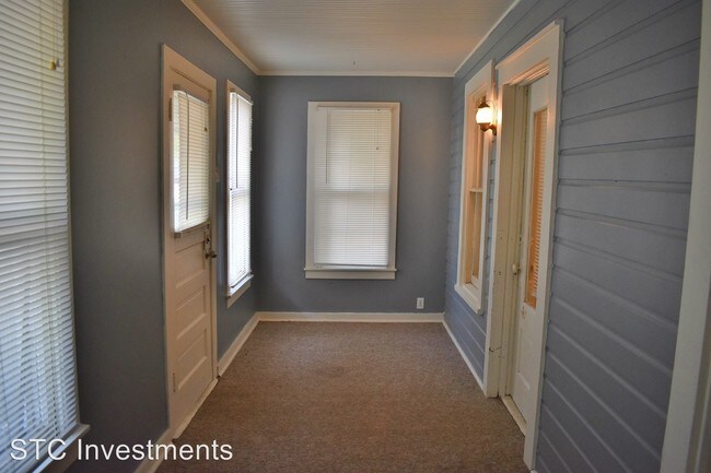 Foto del edificio - 1 br, 1 bath House - 803 W. Jefferson