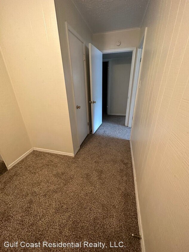 Primary Photo - 4 br, 3 bath House - 8824 Mermaid Ave.