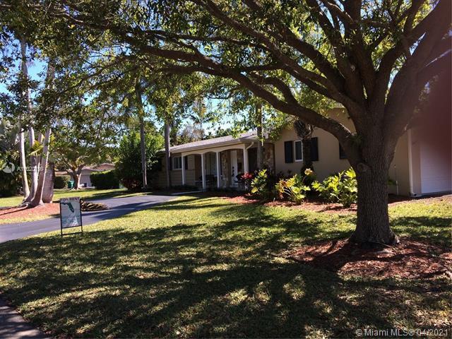 Primary Photo - 8420 SW 158th St
