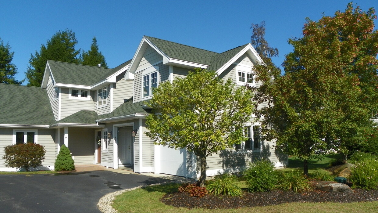 25 Linkside Dr, Thornton, NH 03285 House Rental in Thornton, NH