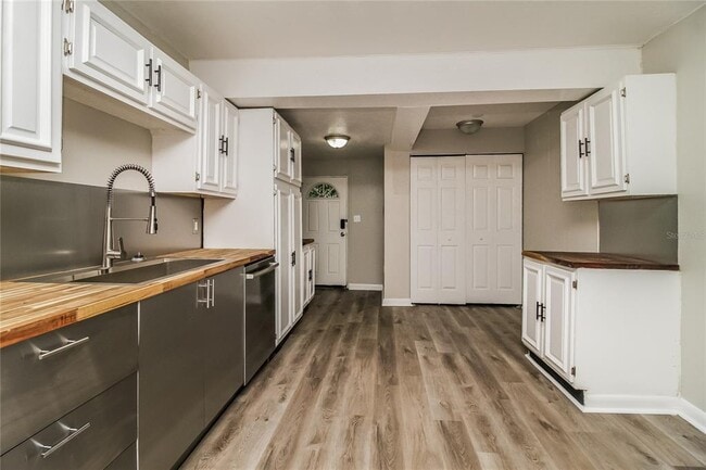 Foto del edificio - 1335 E 3rd Ave