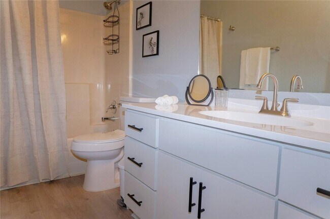 Foto del edificio - 502 SE B St