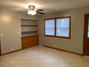 Building Photo - 4 bedroom country home!