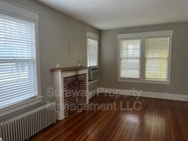 Building Photo - 2841 Nottingham Way