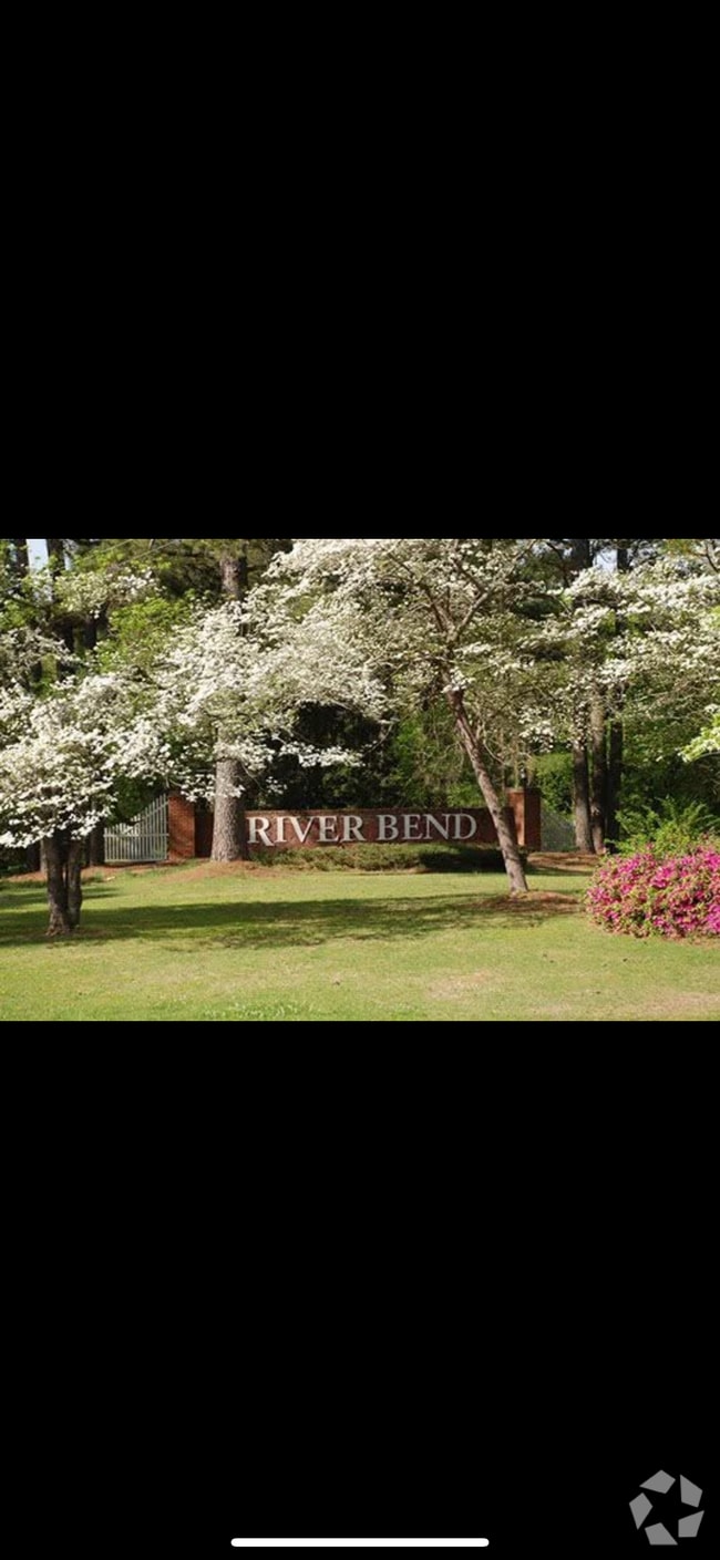 Building Photo - 17A Masters Ct Dr