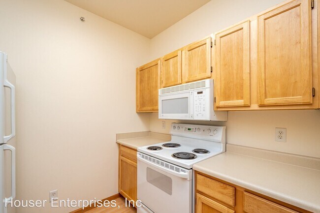 Building Photo - 30 Redtail Bend
