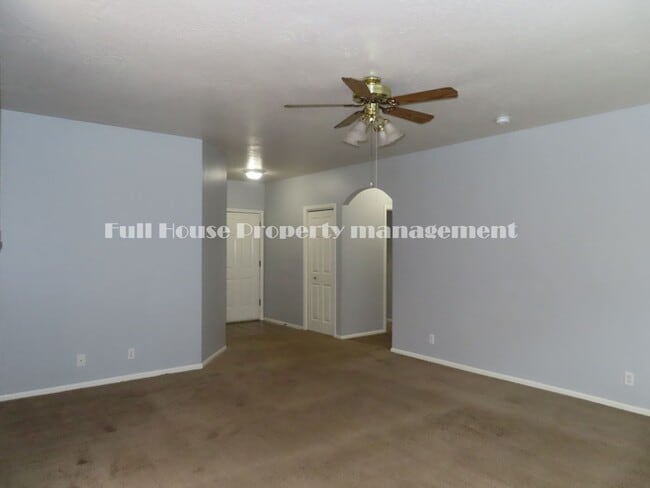 Building Photo - 3440Arrowhead