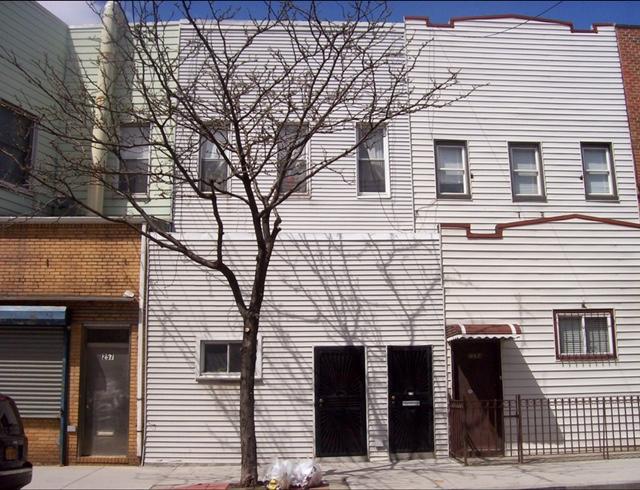 Building Photo - 259 Nassau Ave