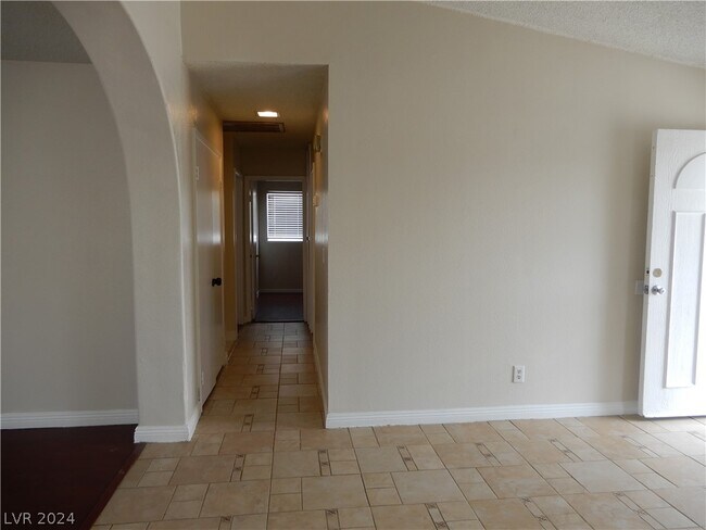 Foto del edificio - 5812 W Westport Cir