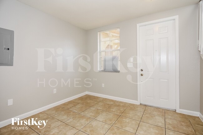 Foto del edificio - 1495 NE 33rd Ave