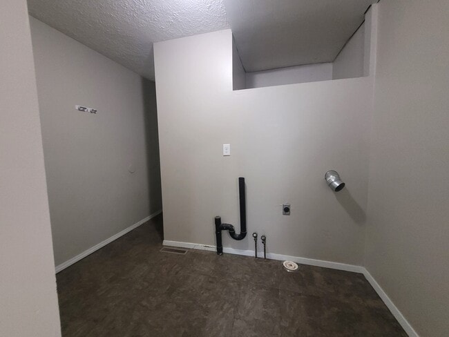 Foto del edificio - 612 N Washington St