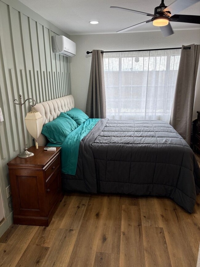 Foto del edificio - 204 N Pierce St