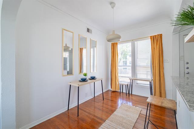 Foto del edificio - 5305 Reiger Ave