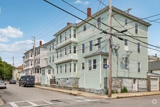 Building Photo - 344 Jencks St