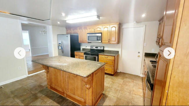 Foto del edificio - 5224 W Grace St