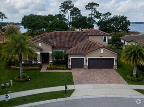 Building Photo - 4100 Isle Vista Ave