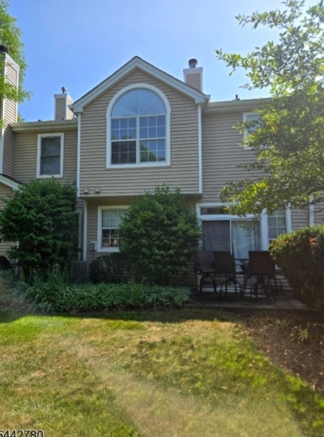 Building Photo - 34 High Pond Ln