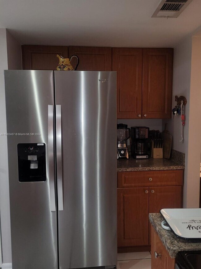 Foto del edificio - 10651 SW 108th Ave