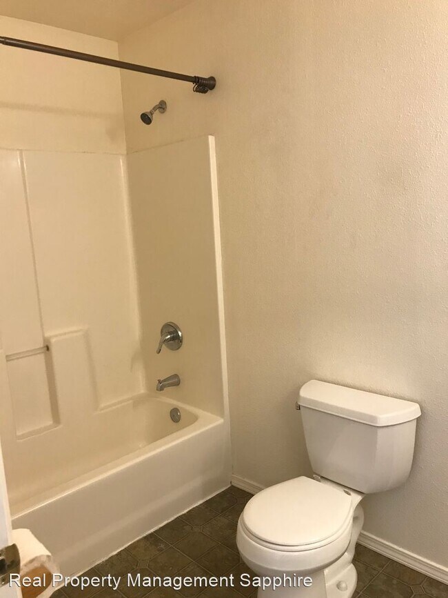 Building Photo - 2 br, 2 bath House - 4141 Grizzly Way