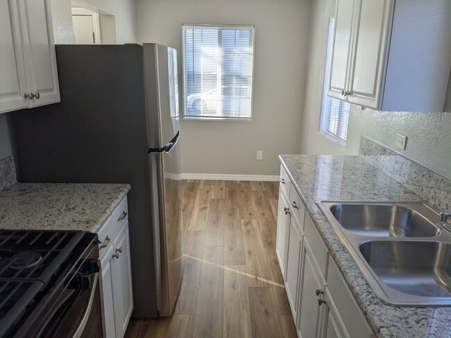 Building Photo - 1306 Gertrude St