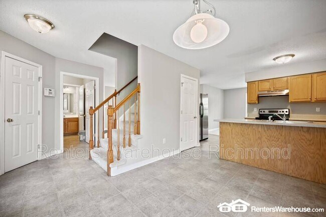 Building Photo - 411 Beaufont Hills Dr