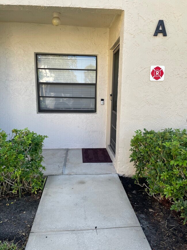 2/2 in well maintained in West Boca. Surrounded by Golf Course unit is totally renovated first floor - 21820 Cypress Cir