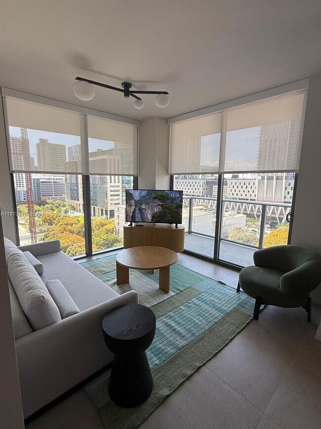 Foto del edificio - 11 NE 6th St