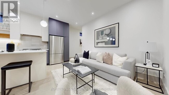 Building Photo - 82 Gough Ave