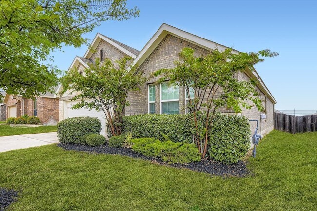 Building Photo - 6132 True Vine Rd