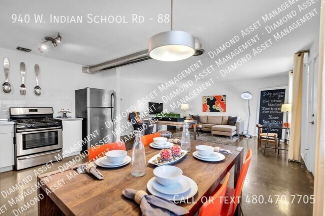 Foto del edificio - Large 2 bedroom units in Central Phoenix, ...